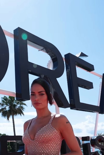 Elodie non lascia spazio all'interpretazione: trasparenze sexy a Cannes