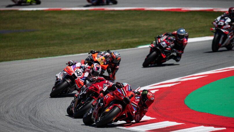 MotoGP, occhio nudo: i cinque "punti strani" di Barcellona