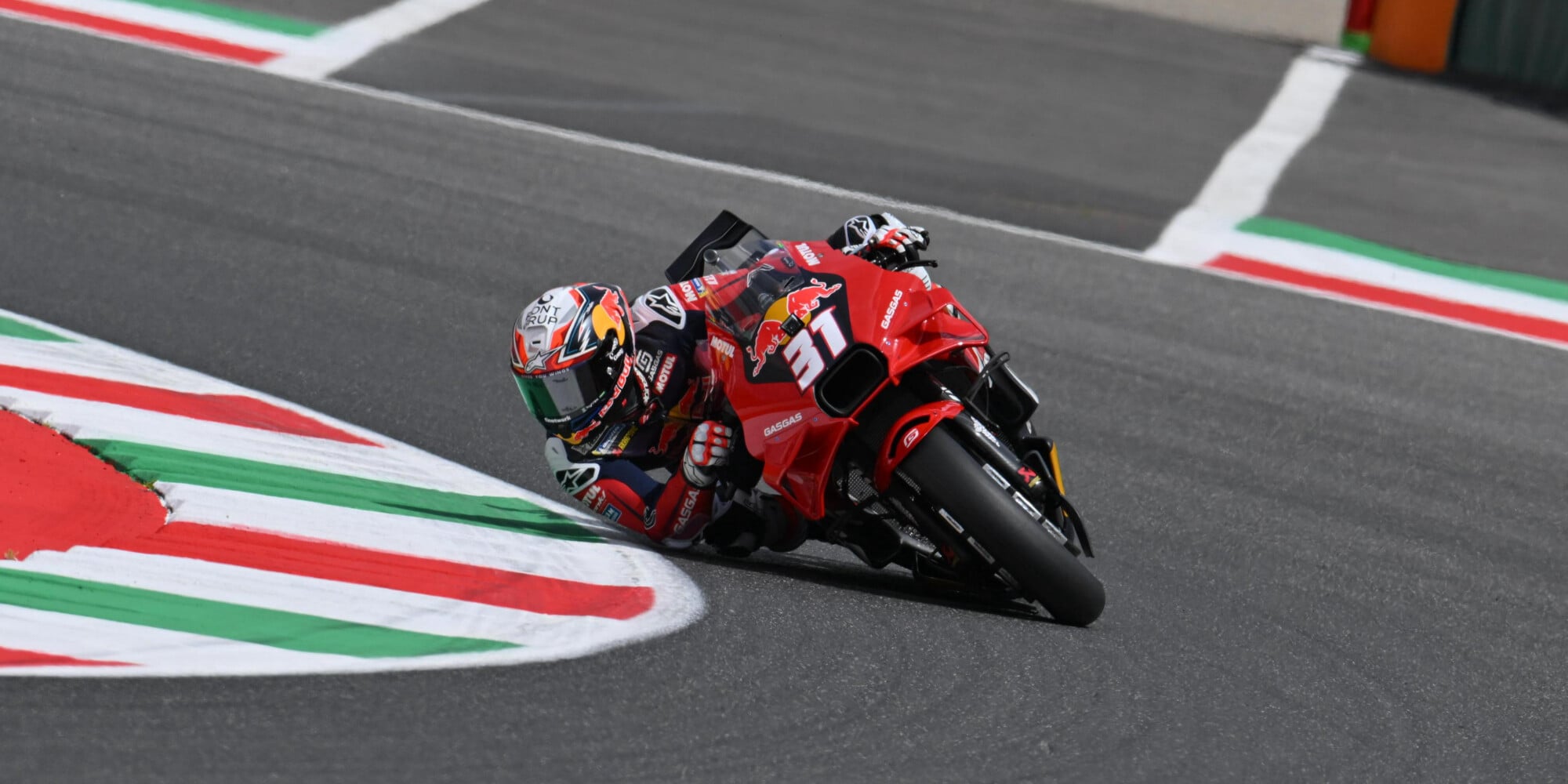Acosta: “Il casco di Vale rappresentava esattamente il Mugello”