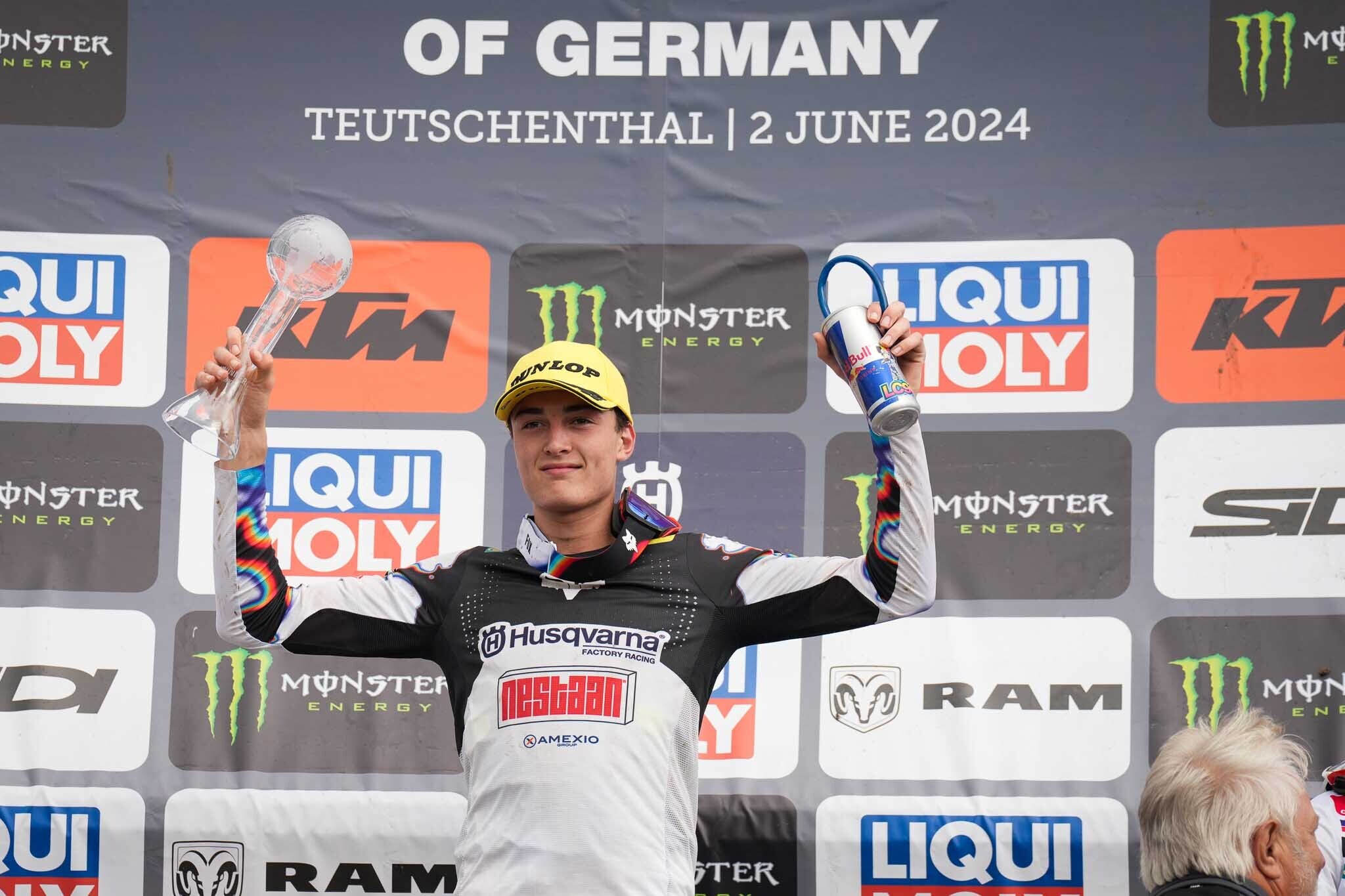 Germania: Tris di Coenen in MX2