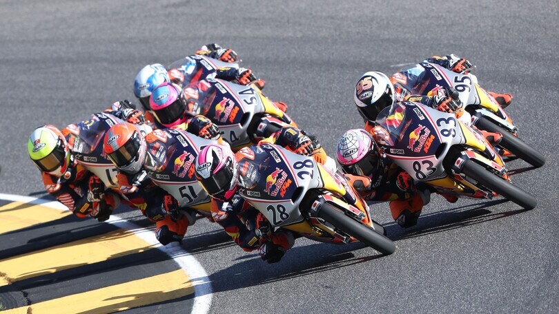 Rookies Cup: vittorie per Quiles e Perrone al Mugello, paura per Moodley