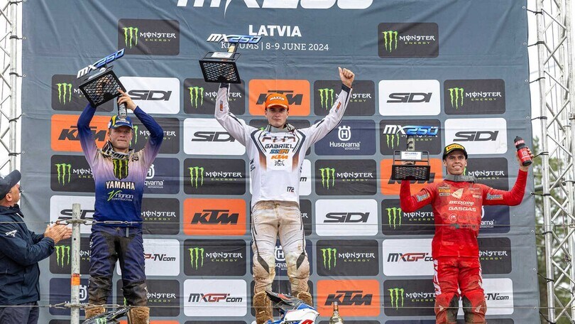 EMX250: spettacolo in pista a Kegums