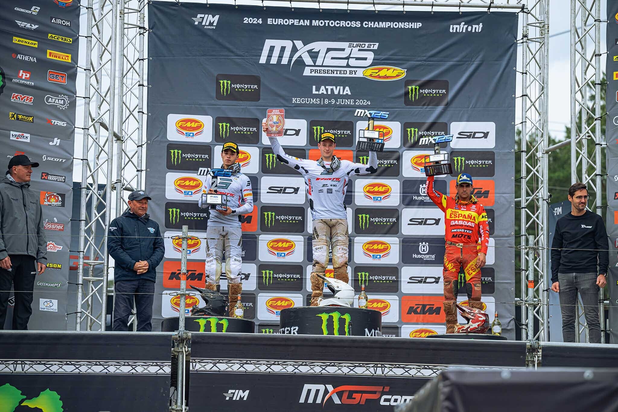 EMX125: Zanocz torna al successo in Lettonia