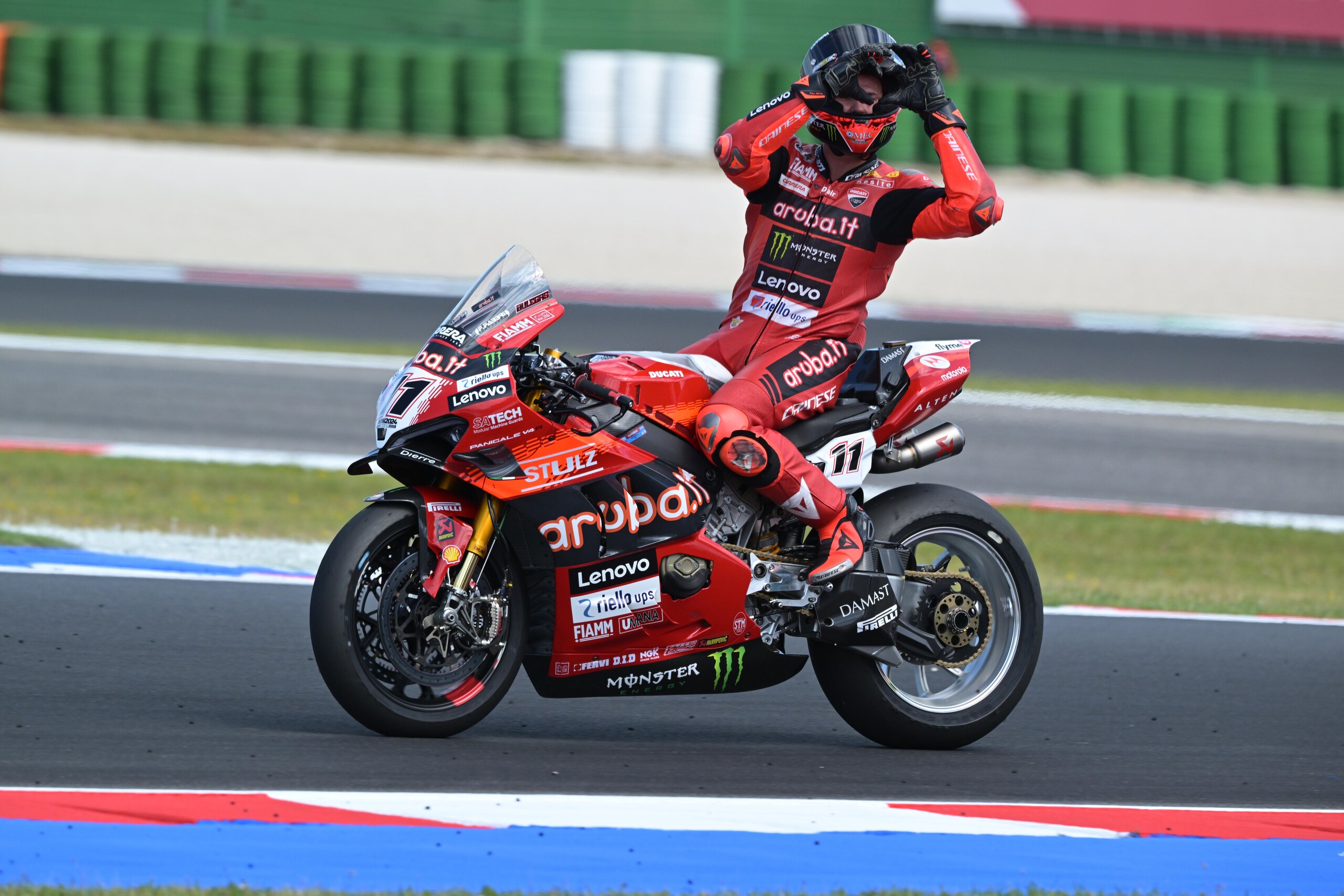 SBK Misano, Bulega: “Mi sono detto ‘meglio secondo che per terra’”