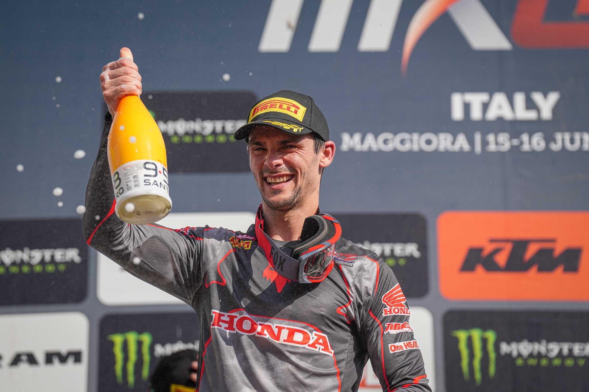 Maggiora celebra Tim Gajser