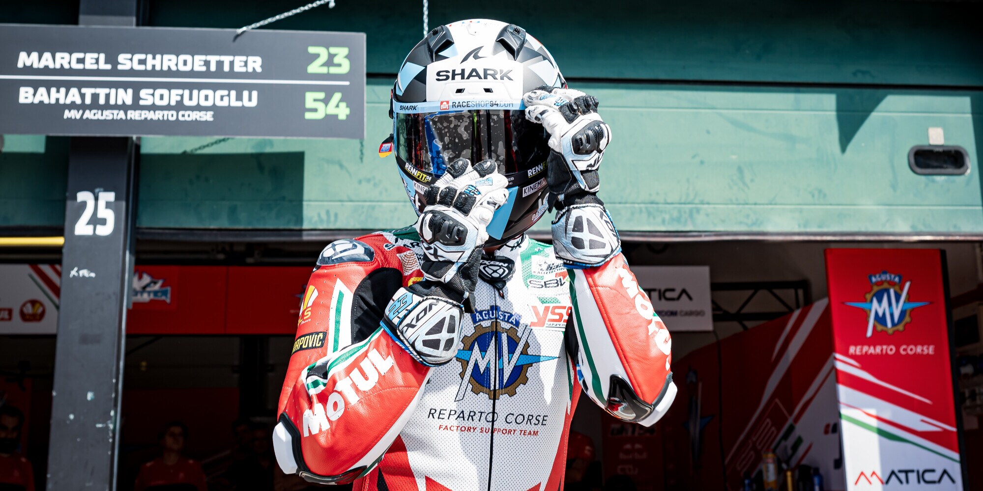 Moto2: Schroetter torna nel Motomondiale al posto di Deniz Oncu