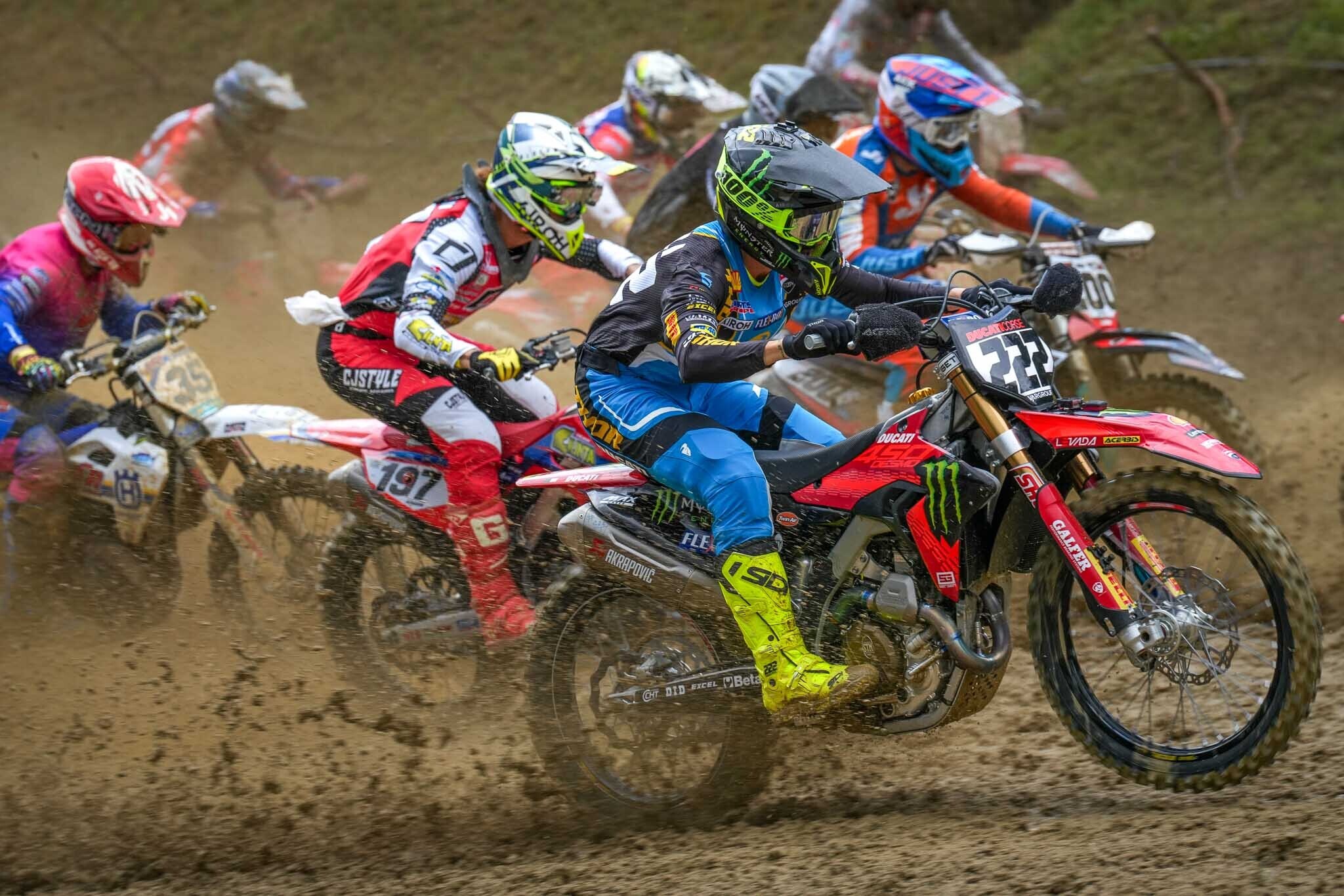 Motocross: ritorno con vittoria per Cairoli e Ducati