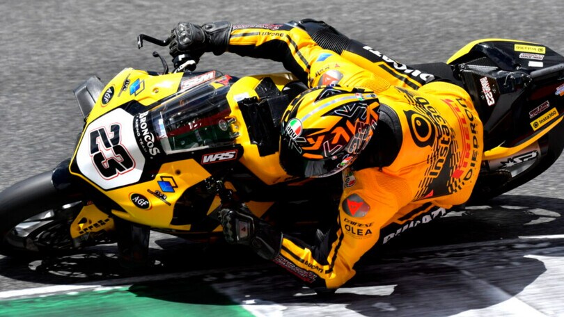 National Trophy: Salvadori non ha rivali sul bagnato al Mugello