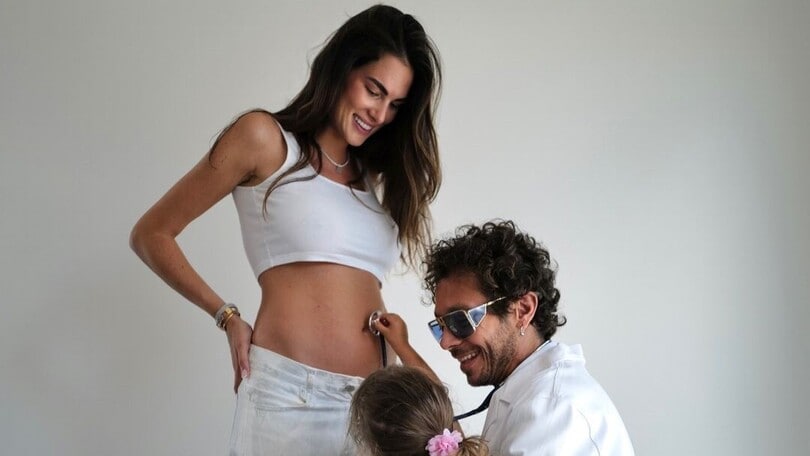 Valentino Rossi di nuovo papà: l'annuncio sui social con tutta la famiglia