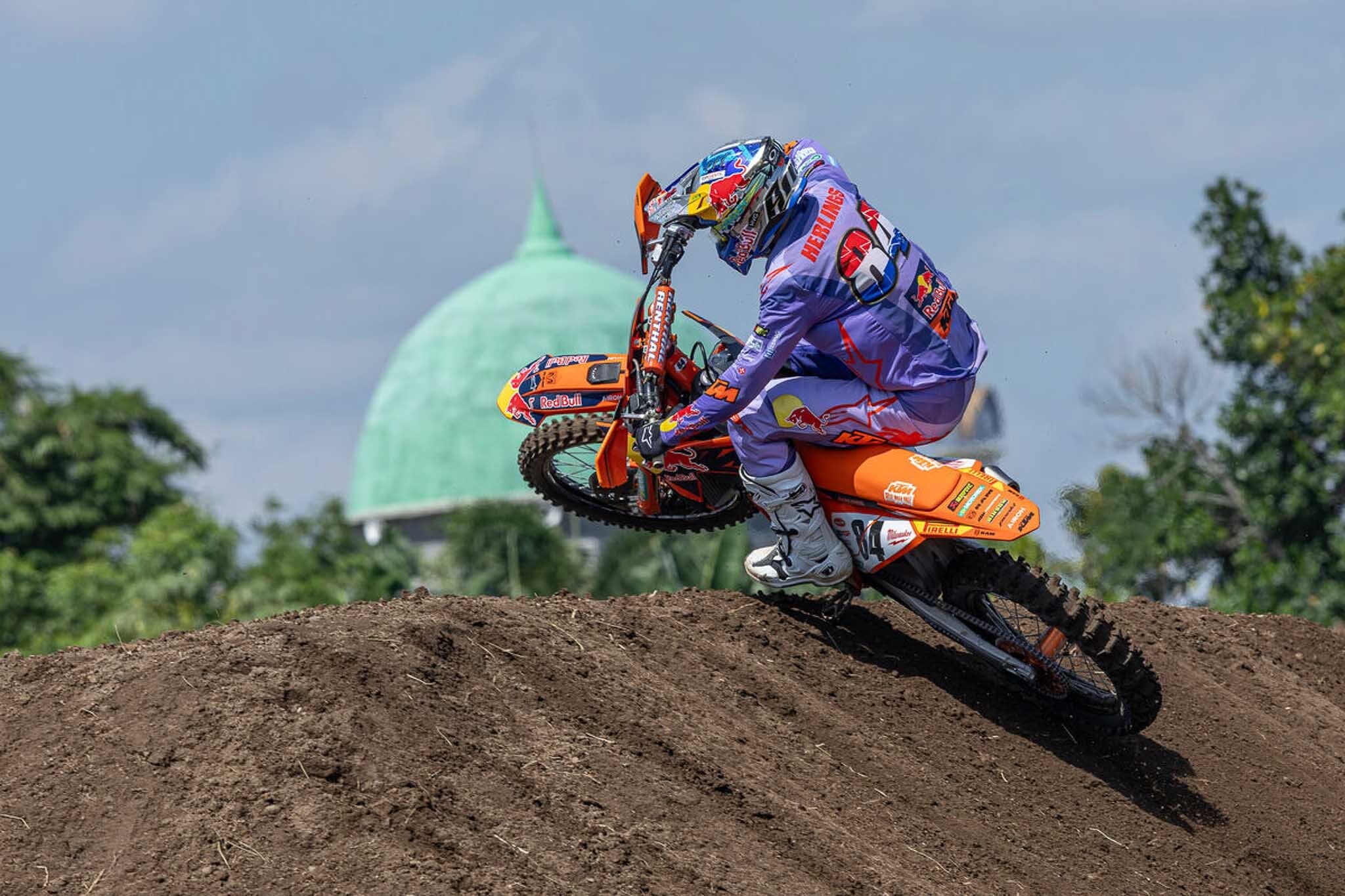 MXGP: Herlings più forte di tutto a Lombok