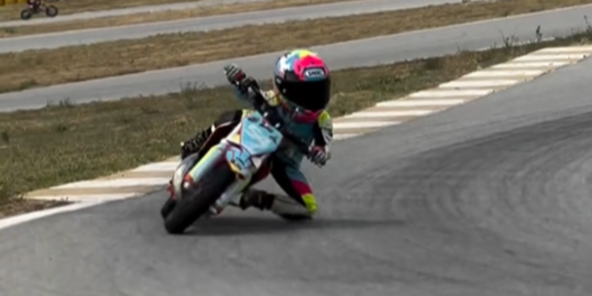 Un nuovo Sofuoglu in città: Zayn vince la sua prima gara