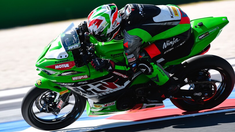 SSP300, Most: Veneman si prende la pole davanti al debuttante Thompson