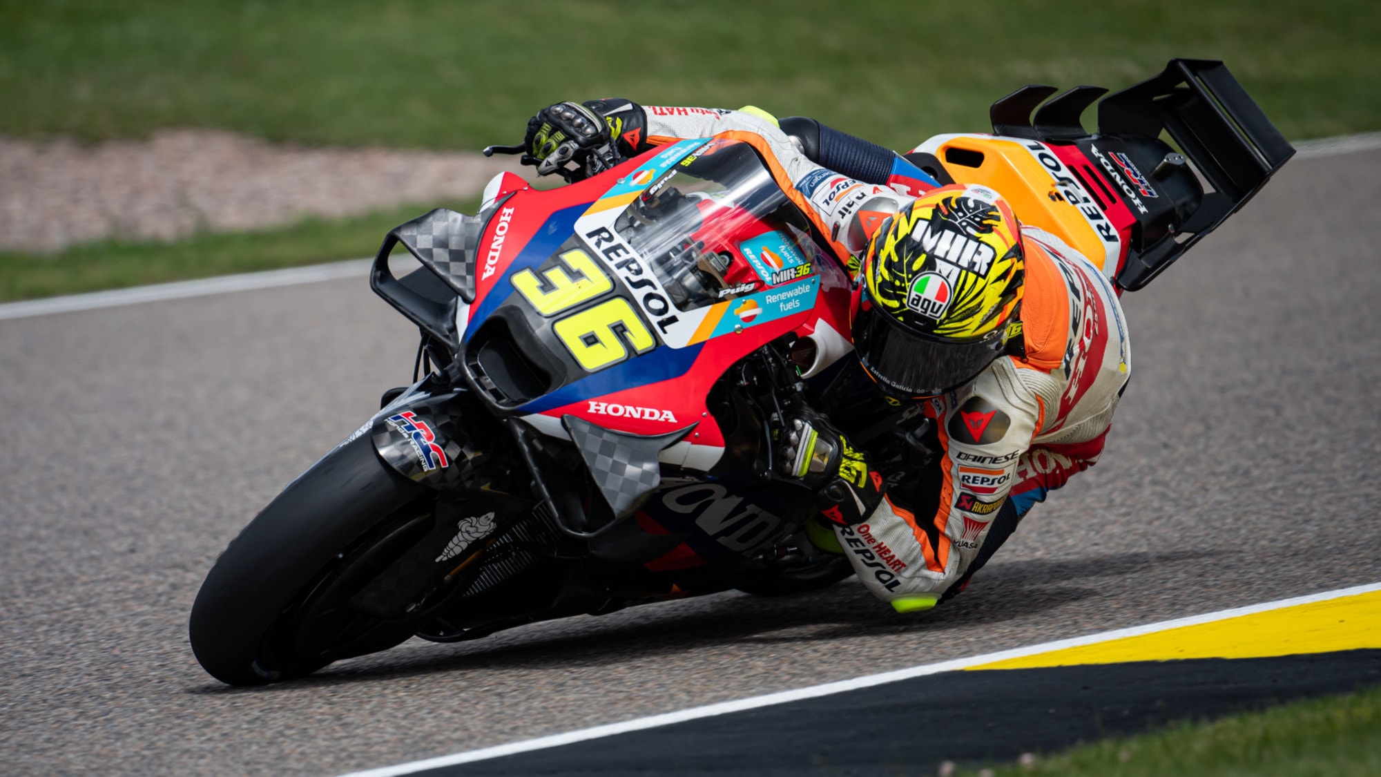 MotoGP, ufficiale: Mir e Honda ancora insieme per i prossimi 2 anni