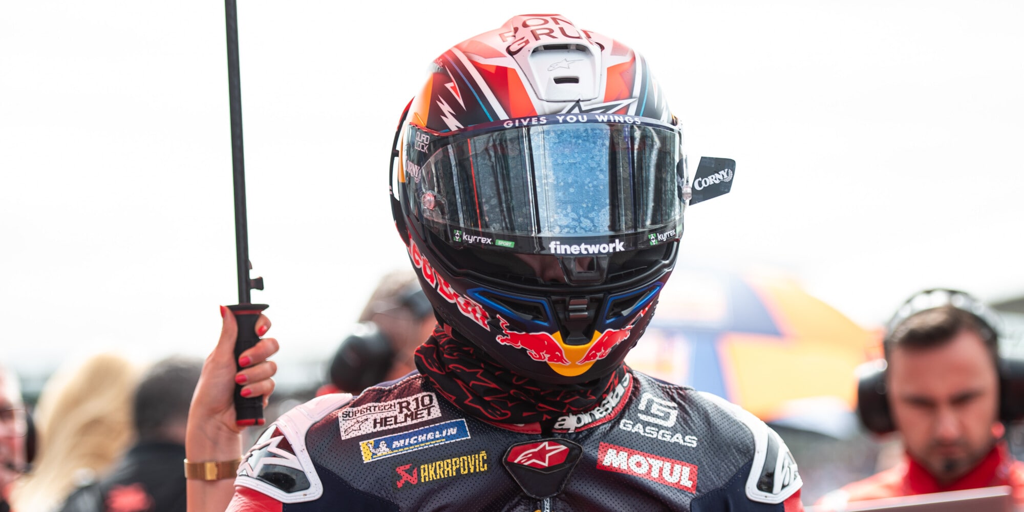 GP Silverstone, Acosta: “D’accordo con Bagnaia sulla questione scie”