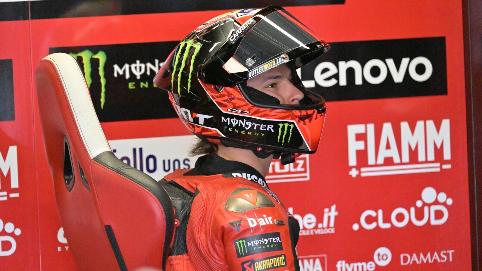 SBK Portimao, Bulega: "Non sto bene, ma in pista le sensazioni sono buone"