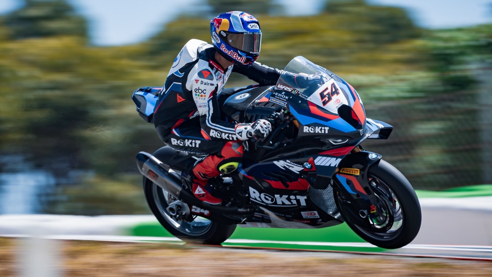 SBK: Razgatlioglu in pole a Portimao, Petrucci in agguato dalla prima fila