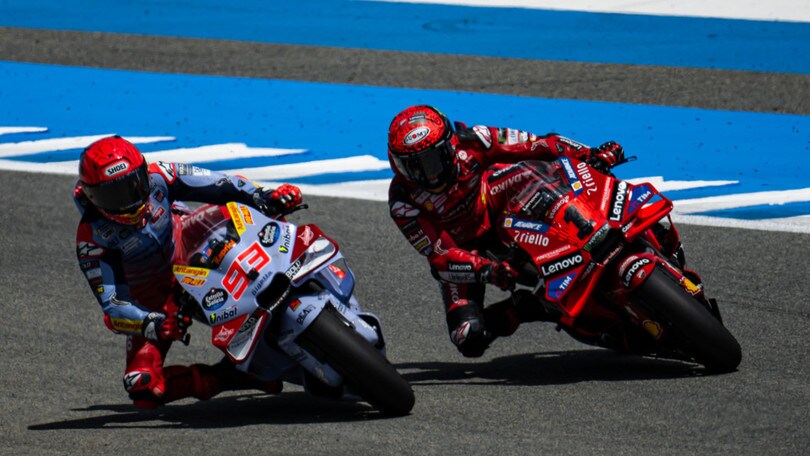 MotoGP, Bagnaia: "Marquez nel box? Sarà un successo o un disastro"