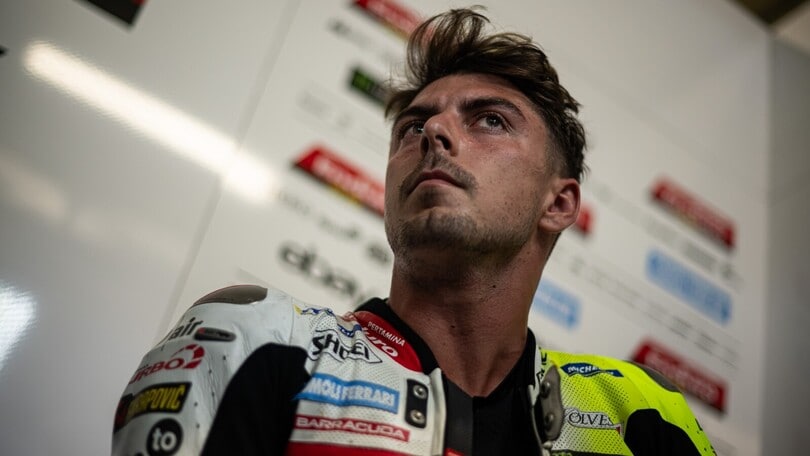 MotoGP, spalla dislocata per Di Giannantonio: weekend già finito