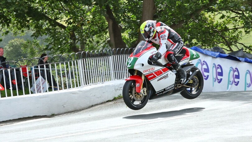 Manx GP: Lougher trionfa nella Lightweight, bene Bonetti e Bottalico