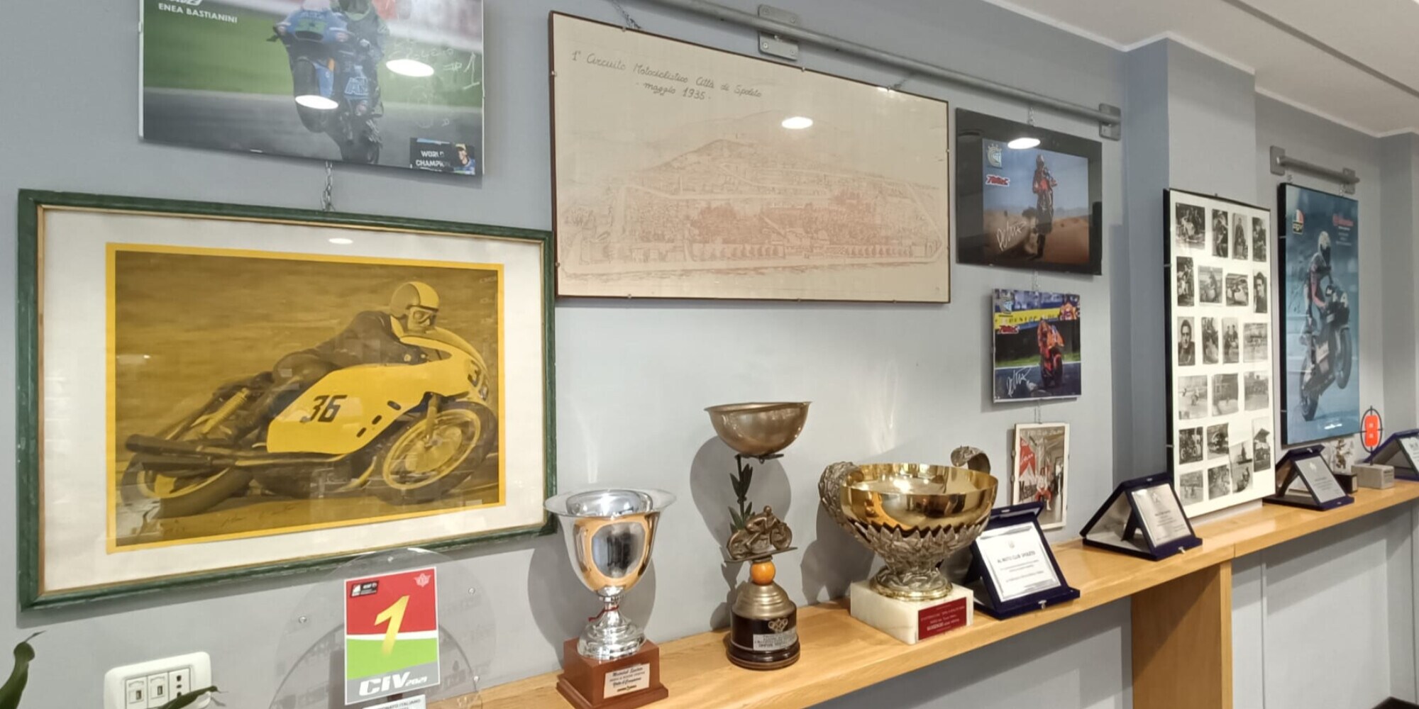 In mostra i cimeli del cinque volte iridato Remo Venturi