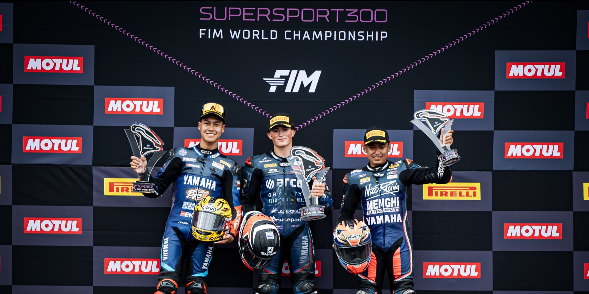 SSP300, Magny-Cours: Prima gioia per Unai Calatayud, a terra Loris Veneman