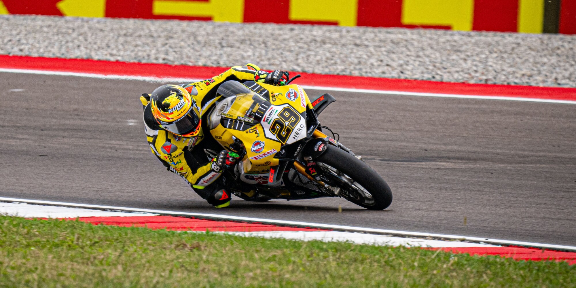 SBK, Iannone: “Potrei correre ancora per un paio d’anni o ritirarmi a fine stagione”