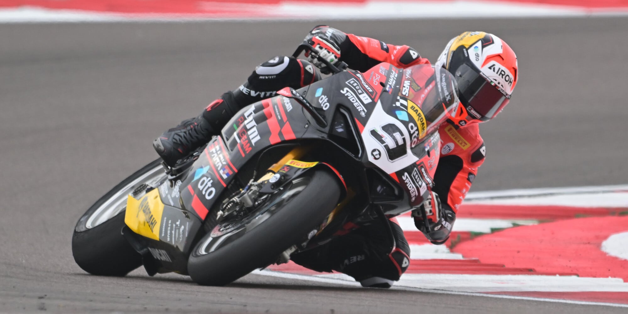 SBK Cremona, Gara 1: primo trionfo per Petrucci, Iannone out