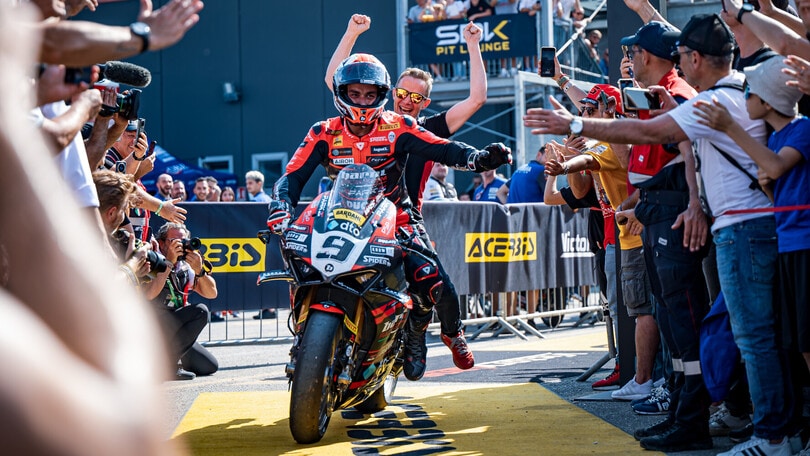 SBK, con Danilo Petrucci la classe operaia va in paradiso