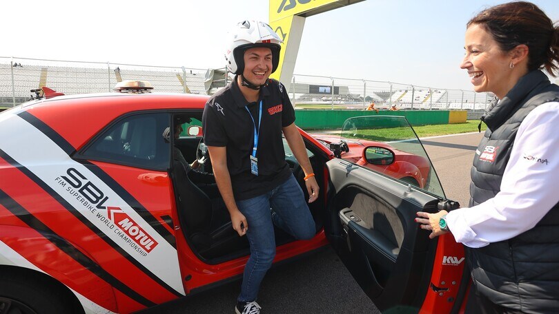 SBK, in pista con la Safety Car del mondiale: un'esperienza unica