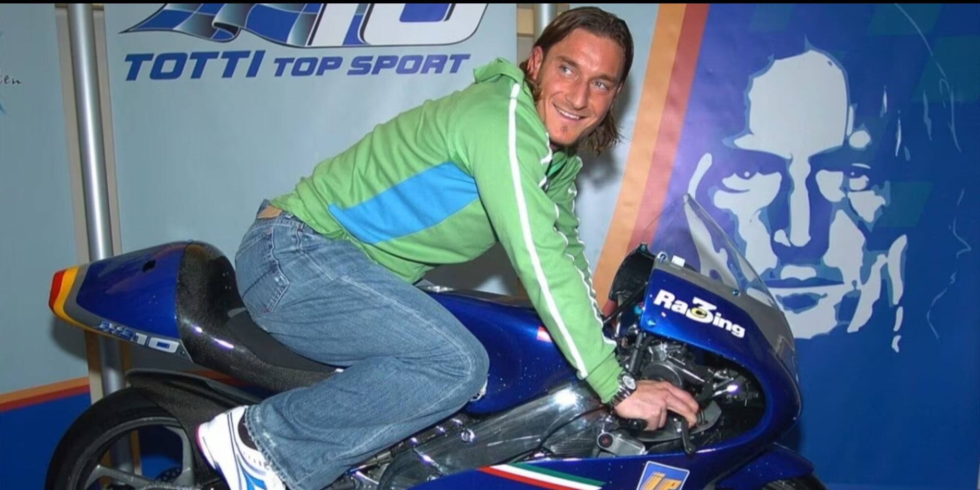 Francesco Totti e il team nel motomondiale