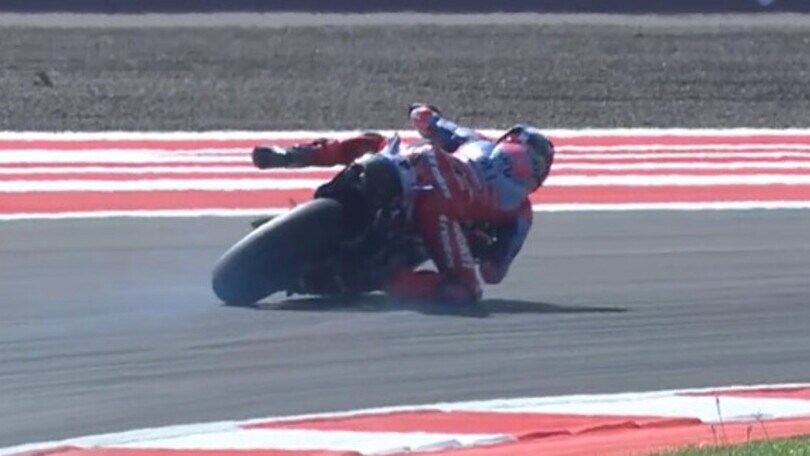 MotoGP, super salvataggio di Marquez in Indonesia