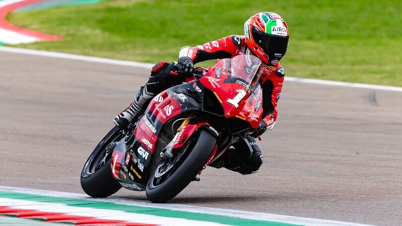 CIV SBK, Imola: Zanetti “vincitore morale” in Gara 1, Delbianco al top