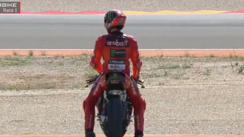 SBK Aragon, problemi per Bulega prima della partenza