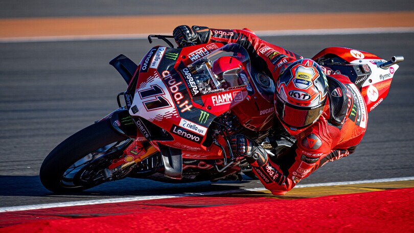 SBK Aragon, Bulega: “Ero in controllo, sfortuna la rottura del motore”