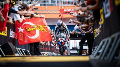 SBK, la stagione da titolo di Razgatlioglu: i momenti più iconici