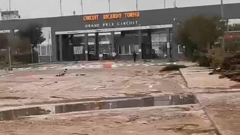 MotoGP, Valencia nella morsa dell'alluvione: GP a rischio?