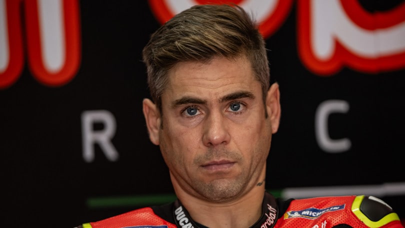 MotoGP, Bautista risponde a Iannone: “Due minuti più veloce… Con un giro in meno!”