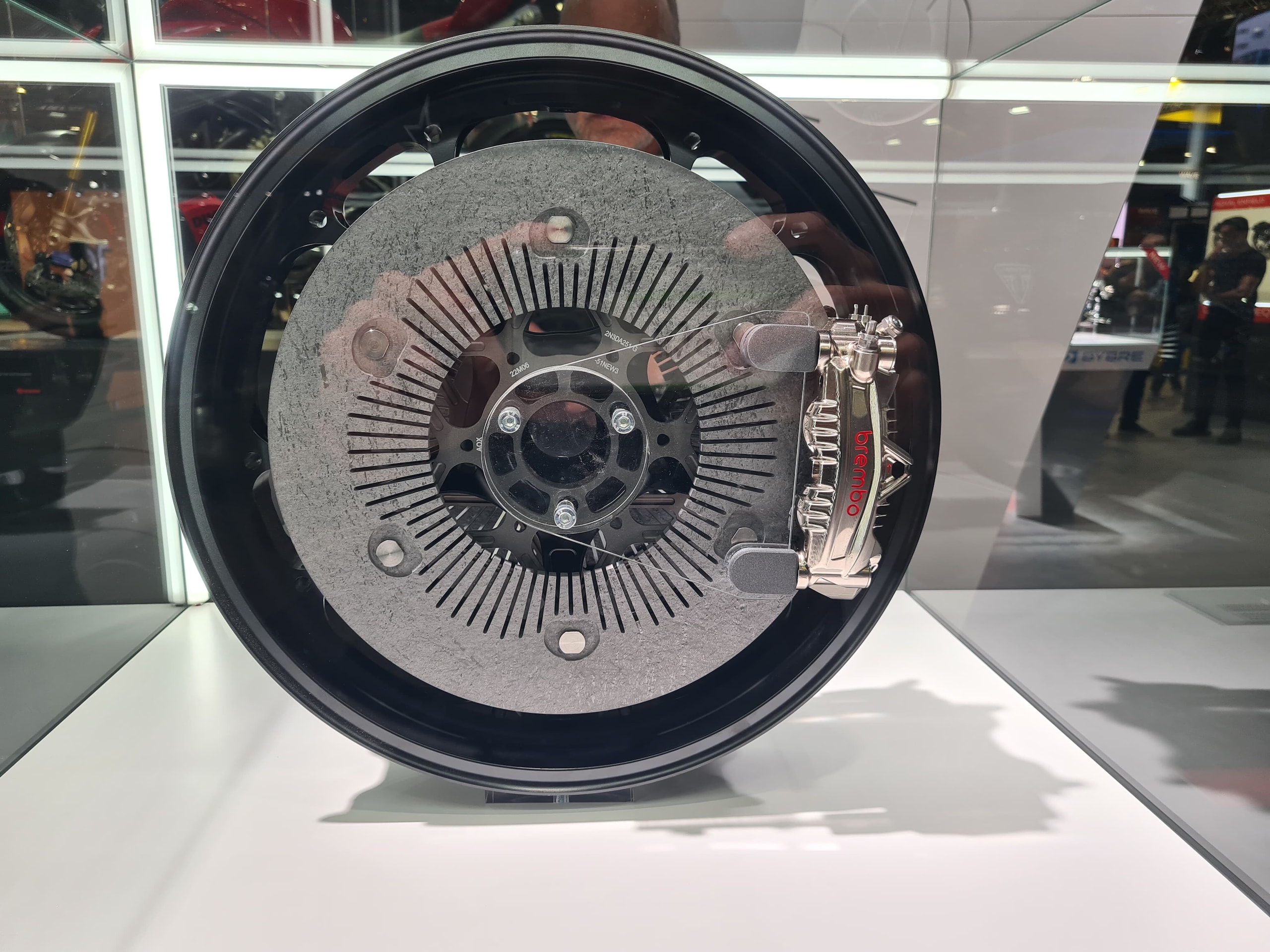 EICMA 2024: Brembo presenta la nuova pinza freno MotoGP 2025