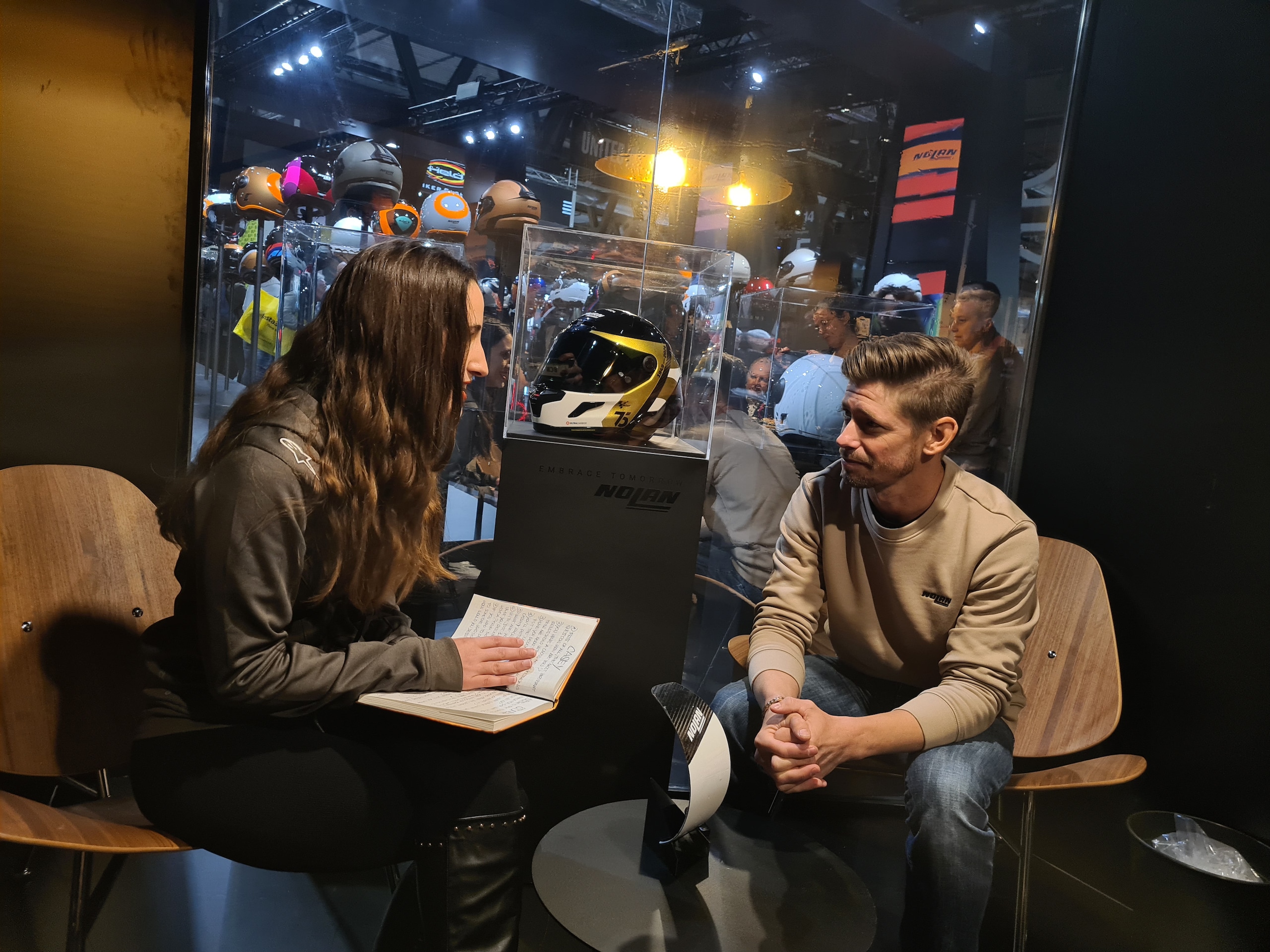 MotoGP, Stoner: “Martin-Bagnaia? Tutto può succedere” | EICMA 2024