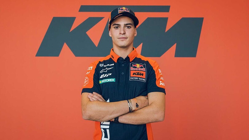 MX2: Rossi in KTM