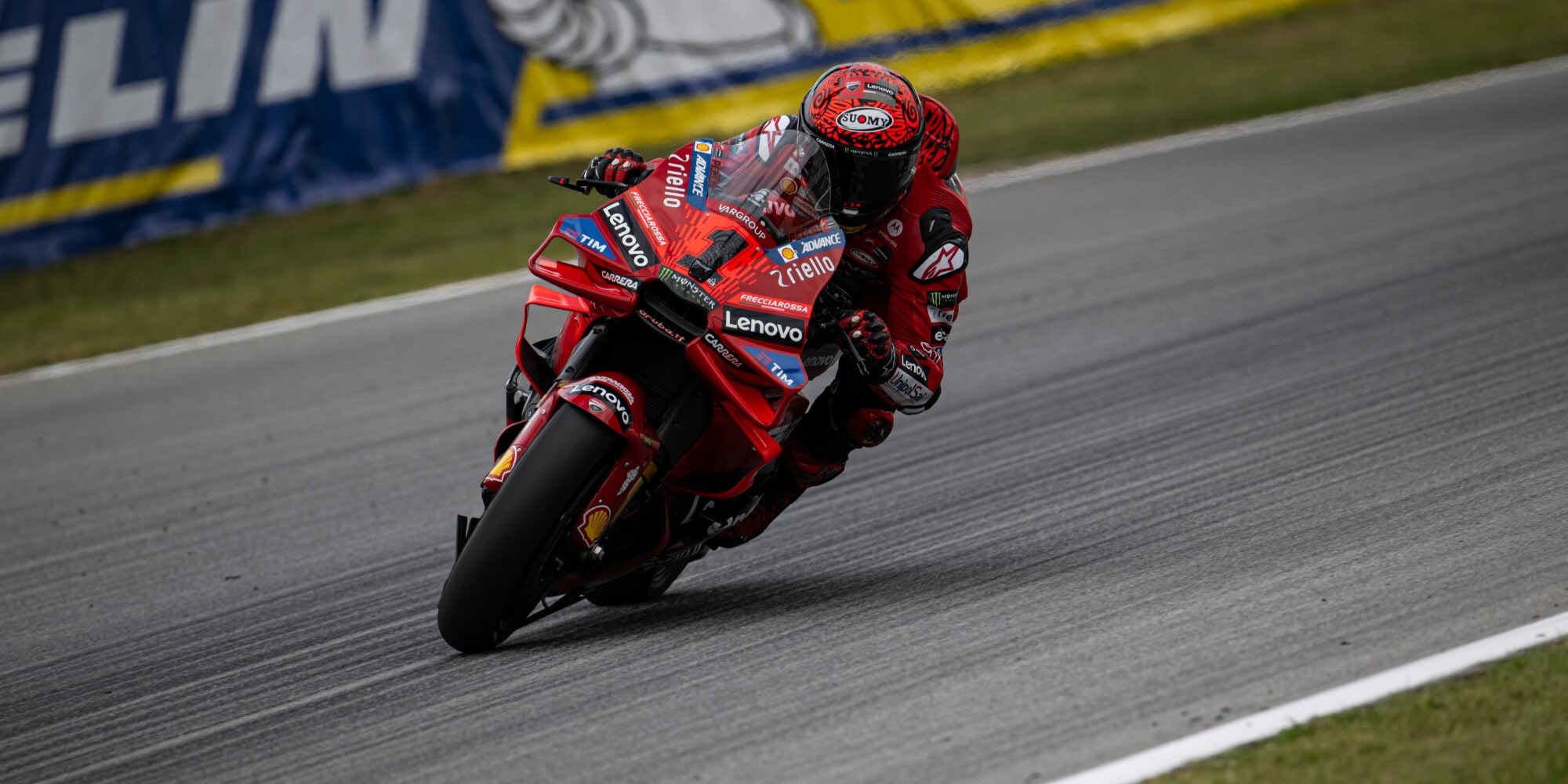 MotoGP, Bagnaia: “Giornata positiva, la caduta? Mi sono spaventato e ho perso l’anteriore”