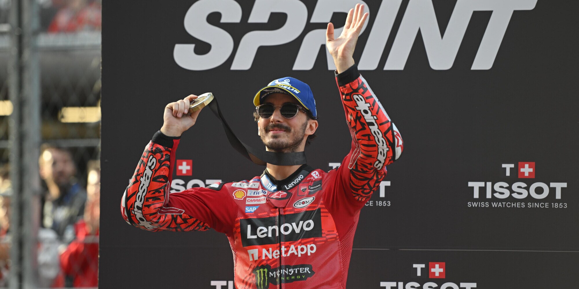 GP Barcellona, Bagnaia: "Adesso spero che otto piloti si mettano tra me e Martin!"