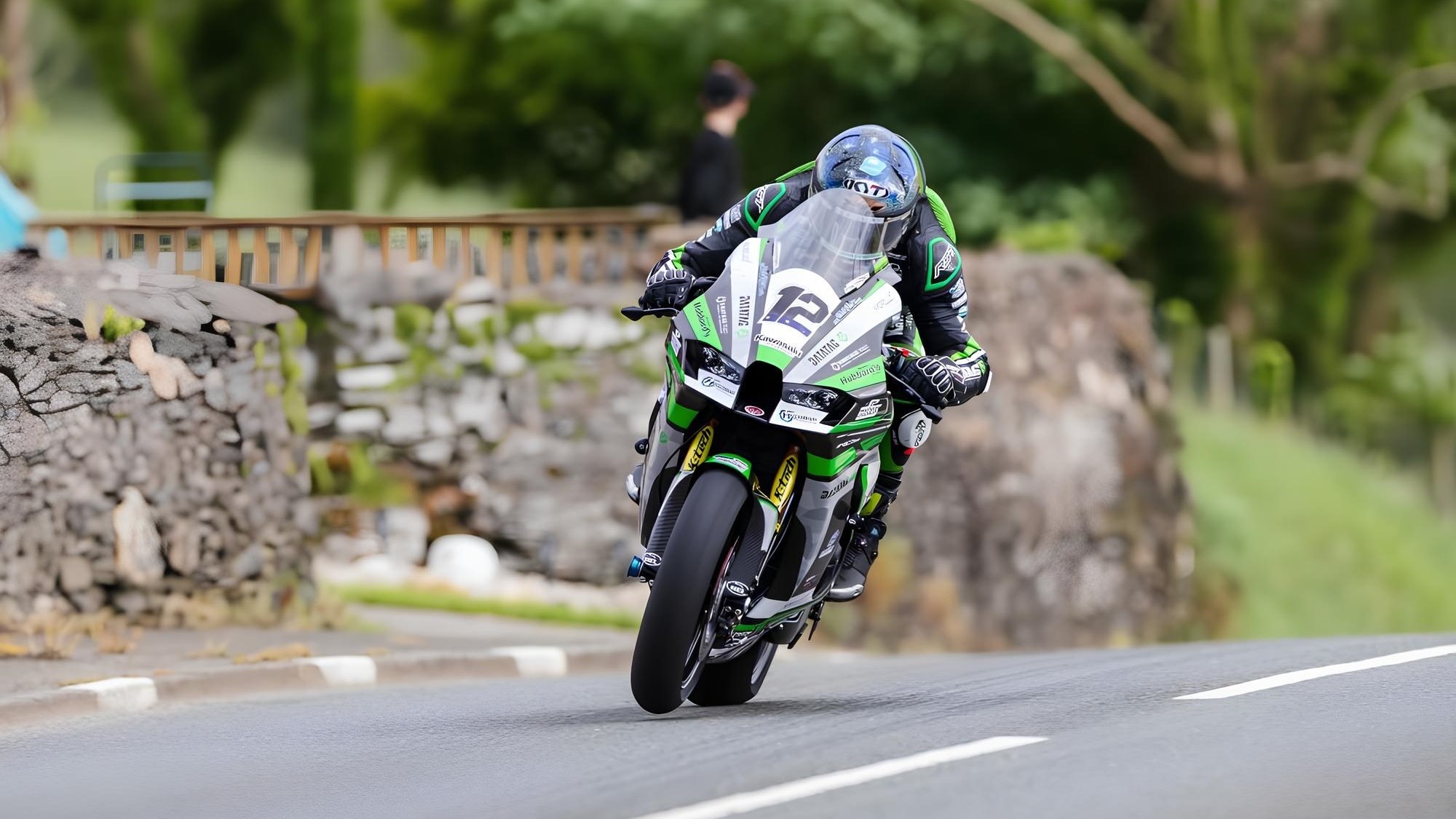 Kawasaki annuncia il team ufficiale per Tourist Trophy e North West 200