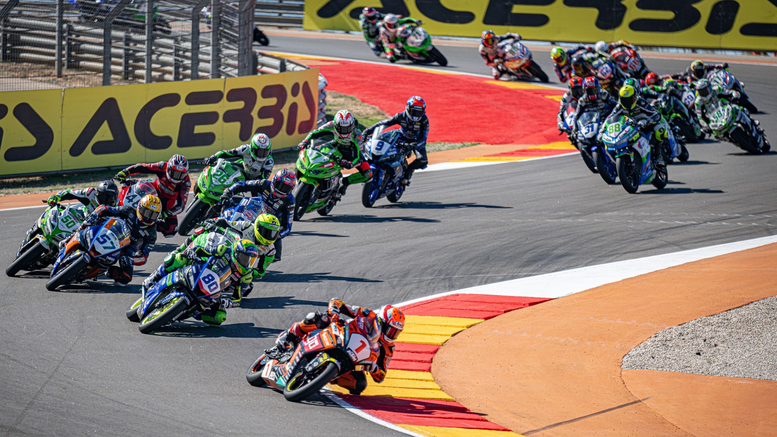 SSP300, entry list: 32 piloti al via dell'ultima stagione della categoria