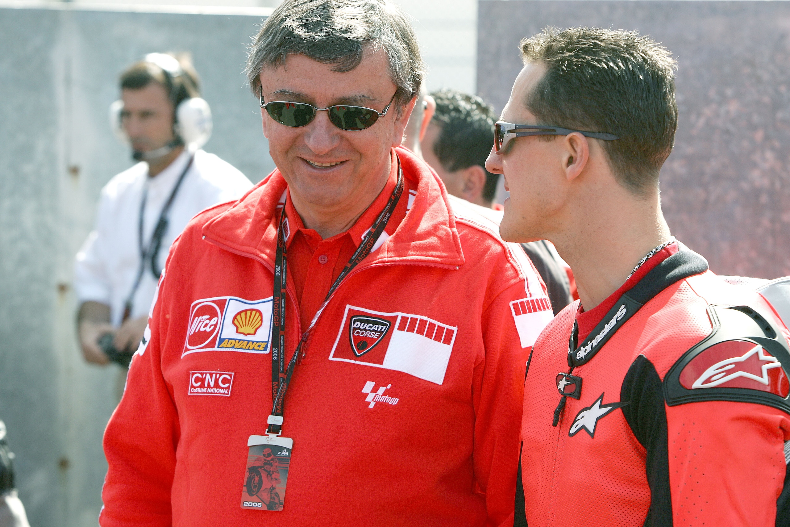 Michael Schumacher in sella alla Desmosedici con Mamola al Mugello: LE FOTO