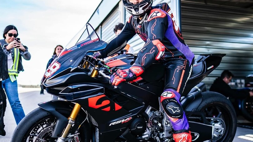 Jorge Martin allenamento sulla Aprilia in vista del 2025