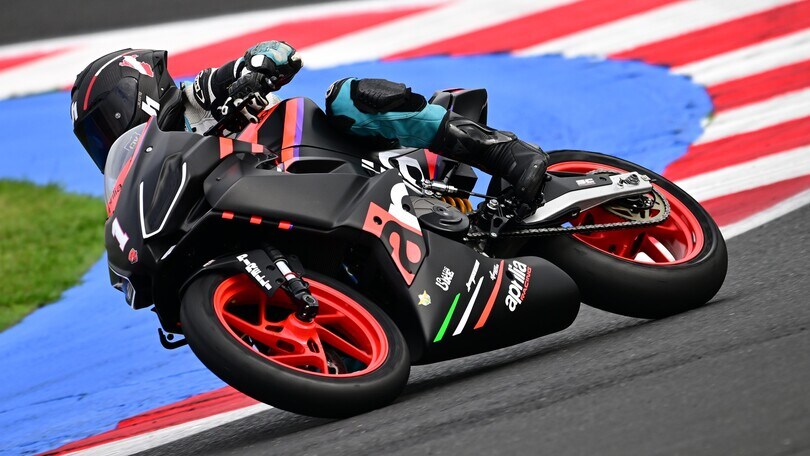 MBE, largo ai giovani: presentato il nuovo Trofeo Aprilia RS 457
