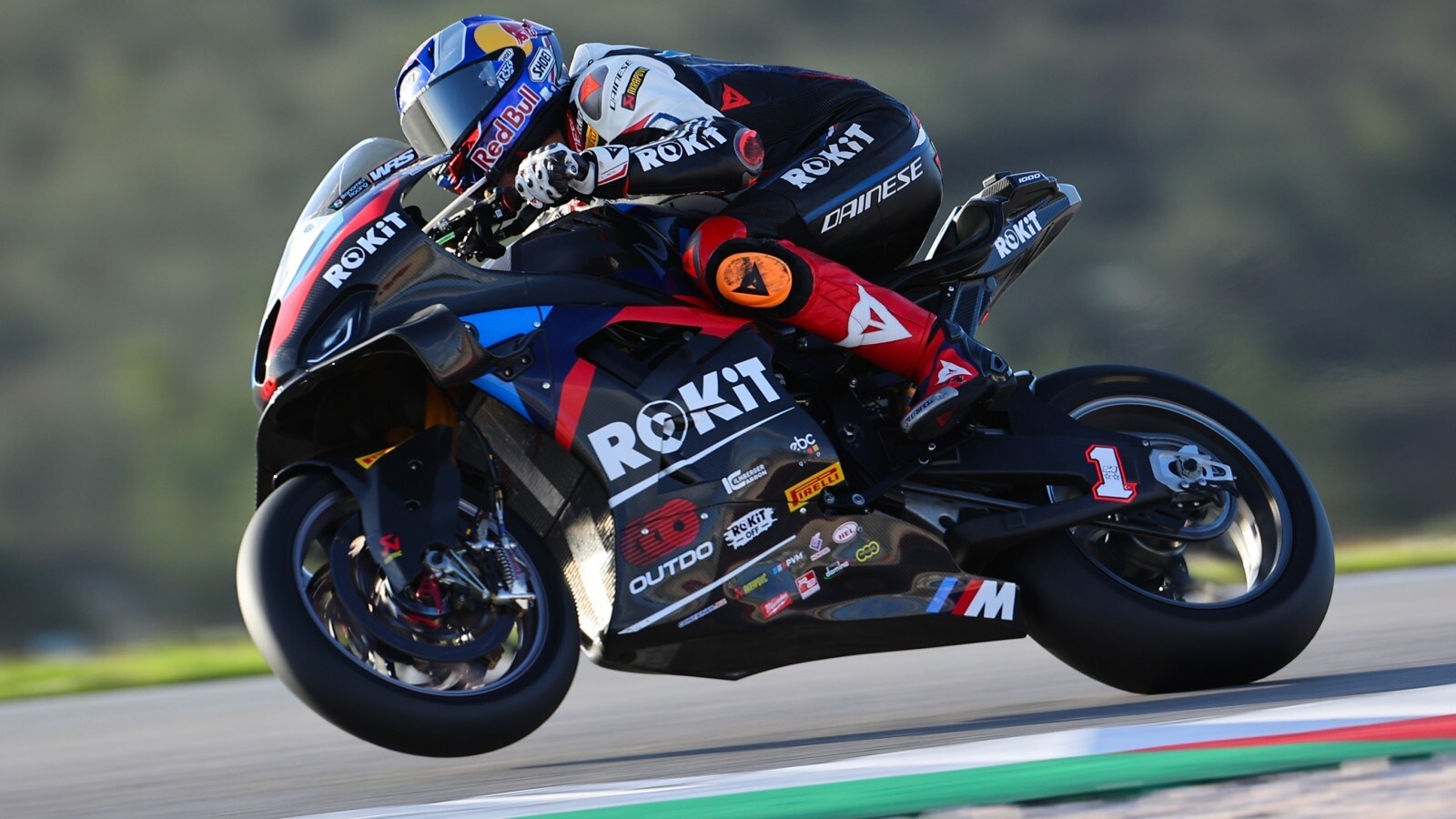 SBK, test Portimao: Razgatlioglu torna ed è subito in vetta, Bassani e Bulega in scia