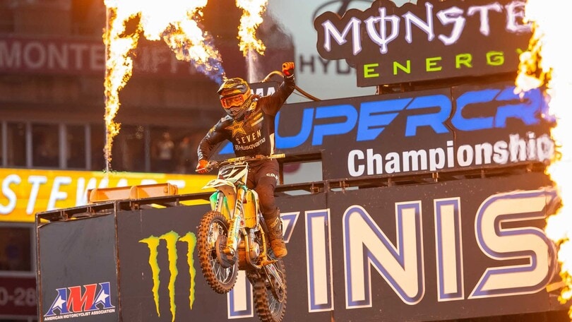 SX450: la notte stellata di Malcolm