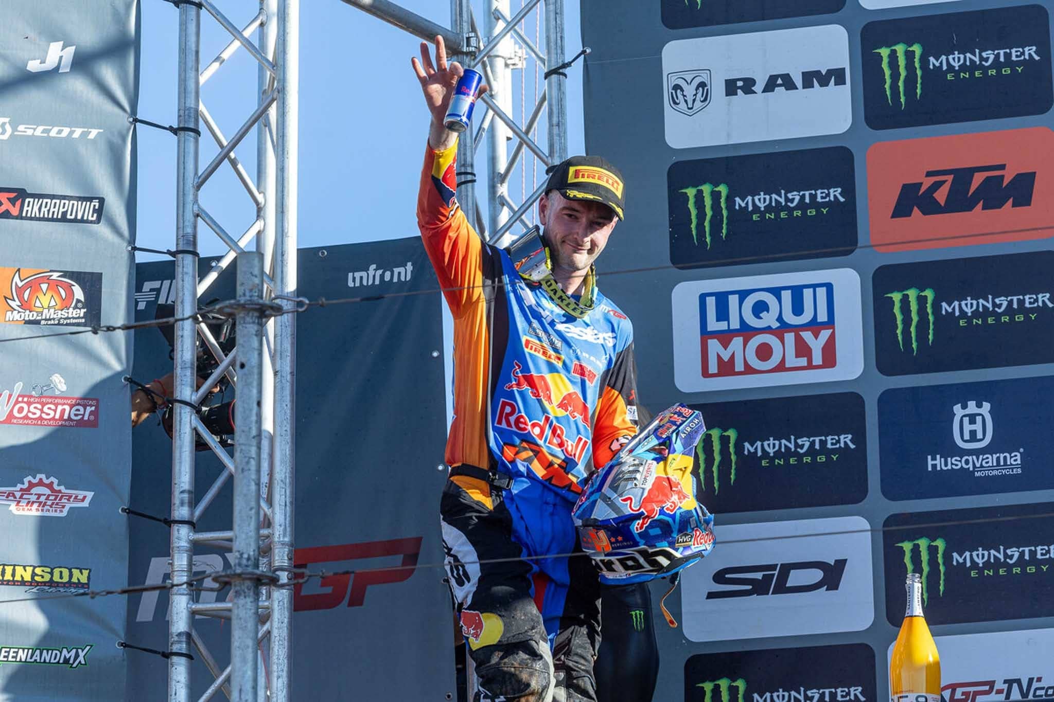 MXGP: Herlings out per l’Argentina